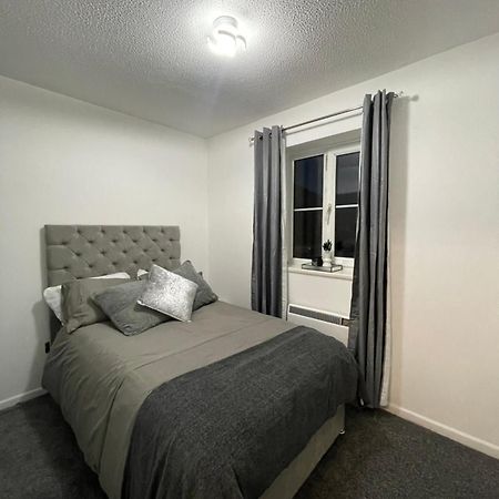 Cardiff Bay Apartment With Parking Exteriör bild