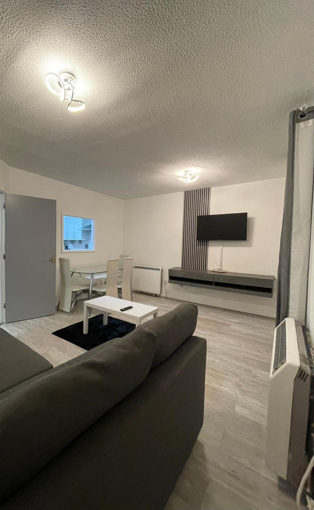 Cardiff Bay Apartment With Parking Exteriör bild